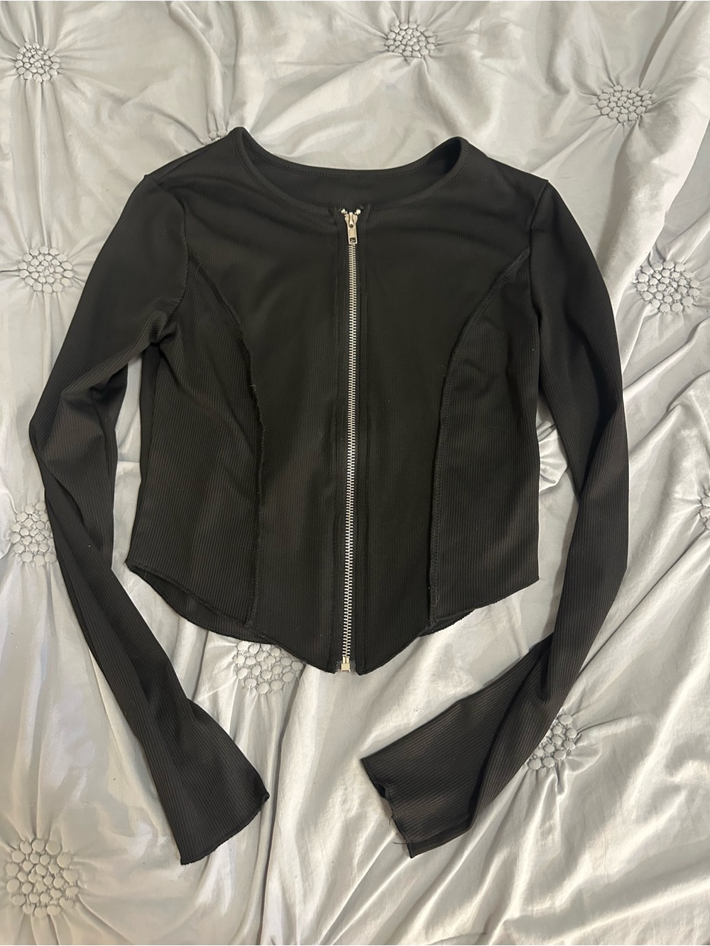 SHEIN Black Ribbed Zip-Front Long Sleeve